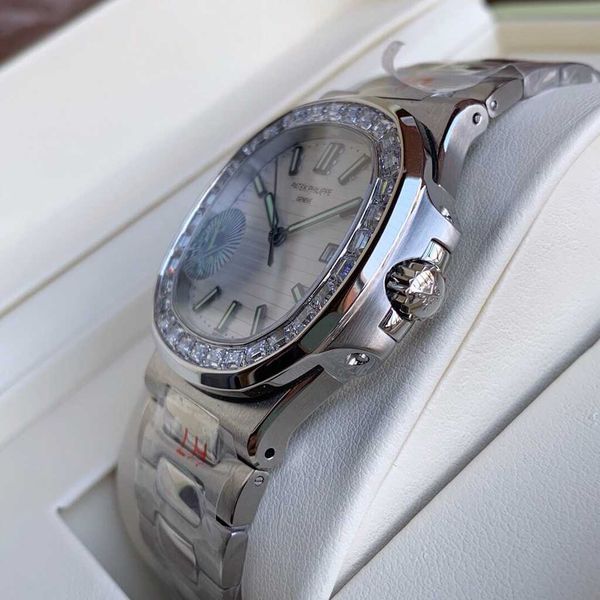 luxurys 2023 new aaa available automatic chain movement sapphire glass size 40mm watches fashion superb, Slivery;brown
luxurys 2023 new aaa available automatic chain movement sapphire glass size 40mm watches fashion superb, Slivery;brown