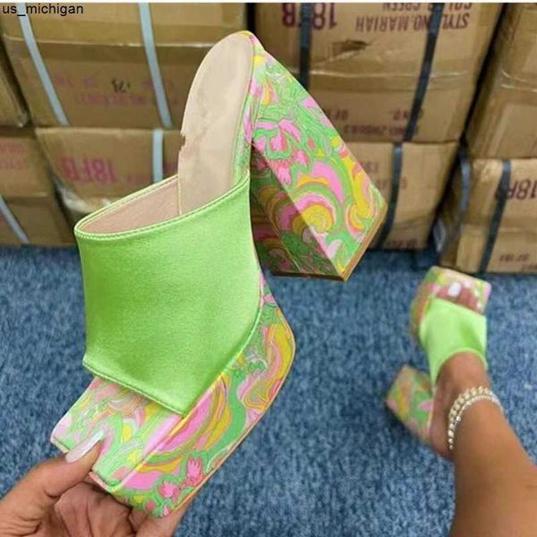slippers summer graffiti triangle thick heel slippers street womens shoes party peep toe dress shoes square toe platform sandals 43 j230417, Black
slippers summer graffiti triangle thick heel slippers street womens shoes party peep toe dress shoes square toe platform sandals 43 j230417, Black
