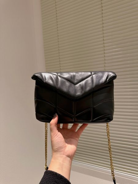loulou puffer messenger bag womens man lou purse sheep leather hobo shoulder bag designer luxury tote handbag metal y logo letters cross bod
loulou puffer messenger bag womens man lou purse sheep leather hobo shoulder bag designer luxury tote handbag metal y logo letters cross bod
