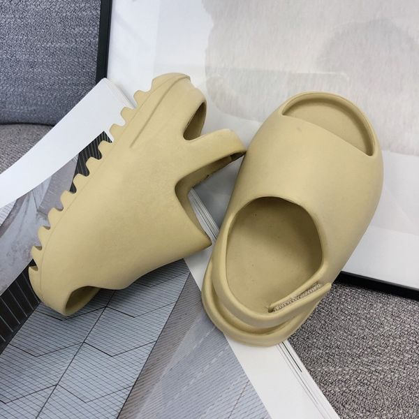 toddlers kids shoes baby slide foam runner slipper boys girls designer slippers local warehouse black shoe boy sneakers children kid fashion
toddlers kids shoes baby slide foam runner slipper boys girls designer slippers local warehouse black shoe boy sneakers children kid fashion