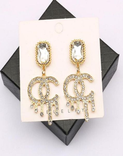 mixed simple luxury brand designers letters stud geometric famous women round crystal rhinestone pearl earring wedding party jewer4721161, Golden;silver
mixed simple luxury brand designers letters stud geometric famous women round crystal rhinestone pearl earring wedding party jewer4721161, Golden;silver