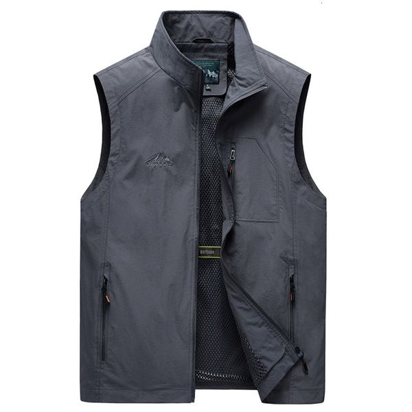 men's vests 2023 tank climbing hiking work sleeveless summer pographer vest clothing 230418, Black;white
men's vests 2023 tank climbing hiking work sleeveless summer pographer vest clothing 230418, Black;white