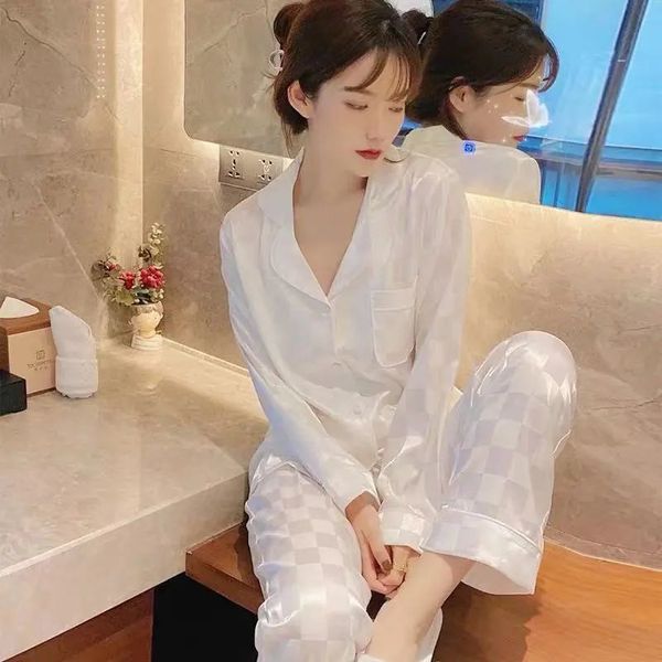 women's sleepwear pajamas sets long sleeve cardigan womens nightwear fashion ice silk ladies clothes set 230418, Black;red
women's sleepwear pajamas sets long sleeve cardigan womens nightwear fashion ice silk ladies clothes set 230418, Black;red