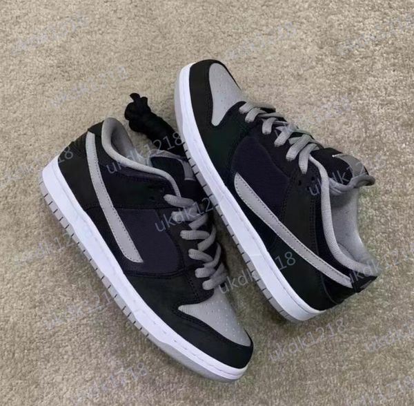 shoes casual women dk sb low j-pack shadow bq6817-007 black grey skateboard plum laser orange muslin sneakers 
shoes casual women dk sb low j-pack shadow bq6817-007 black grey skateboard plum laser orange muslin sneakers