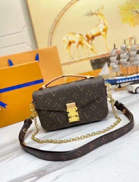 women postman bag luxurys designers bags women handbags lady messenger fashion shoulder bag crossbody tote wallet metis east west pochette b
women postman bag luxurys designers bags women handbags lady messenger fashion shoulder bag crossbody tote wallet metis east west pochette b