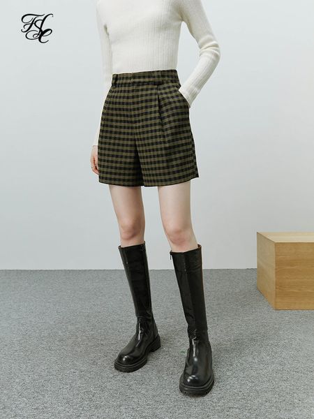 women's shorts fsle high waist women green black plaid shorts office lady winter pleated design a-line loose thicken women winter short, White;black
women's shorts fsle high waist women green black plaid shorts office lady winter pleated design a-line loose thicken women winter short, White;black