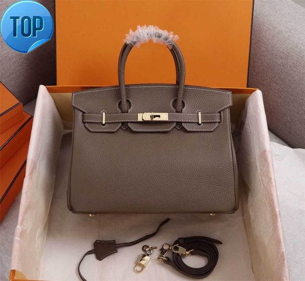 new totes 5a fashion purse women shoulder bags cowskin genuine leather handbag scarf charm with shoulders straps and packin
new totes 5a fashion purse women shoulder bags cowskin genuine leather handbag scarf charm with shoulders straps and packin