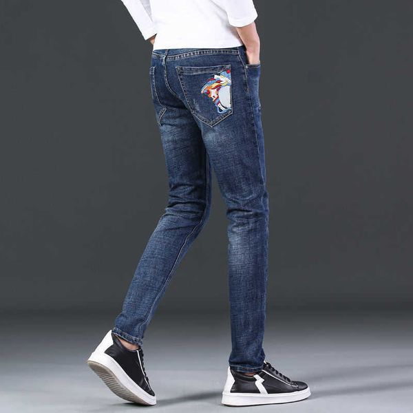 mens jeans designer summer thin jeans fashion medusa embroidery denim trousers designer pants mens slim stretch slacks all-match jeans, Blue
mens jeans designer summer thin jeans fashion medusa embroidery denim trousers designer pants mens slim stretch slacks all-match jeans, Blue