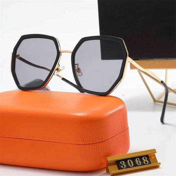 round sunglasses personality fashion ladies gradient lace light color designer brand, White;black
round sunglasses personality fashion ladies gradient lace light color designer brand, White;black