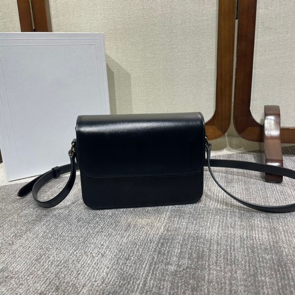 Designer Bag Classic Bag Shoulder Bag Womens Bag Crossbody Bags genuine Leather handbag Handbags Womens Fashion Christmas Fashion Bags 001, 4_color
Designer Bag Classic Bag Shoulder Bag Womens Bag Crossbody Bags genuine Leather handbag Handbags Womens Fashion Christmas Fashion Bags 001, 4_color