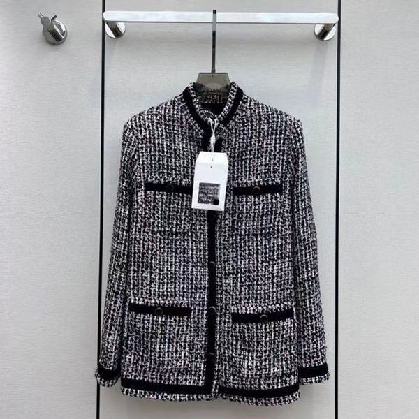 chan home new 2023 spring women's brand jacket ootd fashion grade autumn winter chains logo tweed coat leisure overcoat cardigan birthd, Black;brown
chan home new 2023 spring women's brand jacket ootd fashion grade autumn winter chains logo tweed coat leisure overcoat cardigan birthd, Black;brown