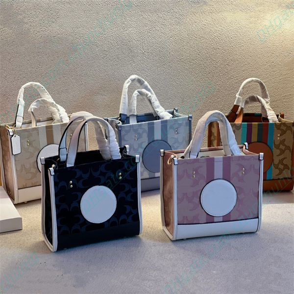 luxury designer printing shopping bags fashion style beach bags high fashion designers handbags buckle cross body shoulders bag clutch totes
luxury designer printing shopping bags fashion style beach bags high fashion designers handbags buckle cross body shoulders bag clutch totes