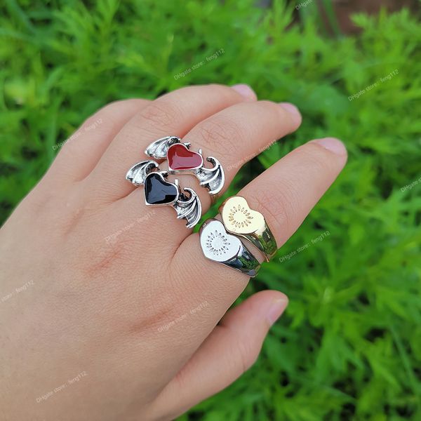 vintage metal heart rings for women stylish new hip hop girls finger rings wholesale jewelry dropshipping female gifts fashion jewelryrings, Golden;silver
vintage metal heart rings for women stylish new hip hop girls finger rings wholesale jewelry dropshipping female gifts fashion jewelryrings, Golden;silver