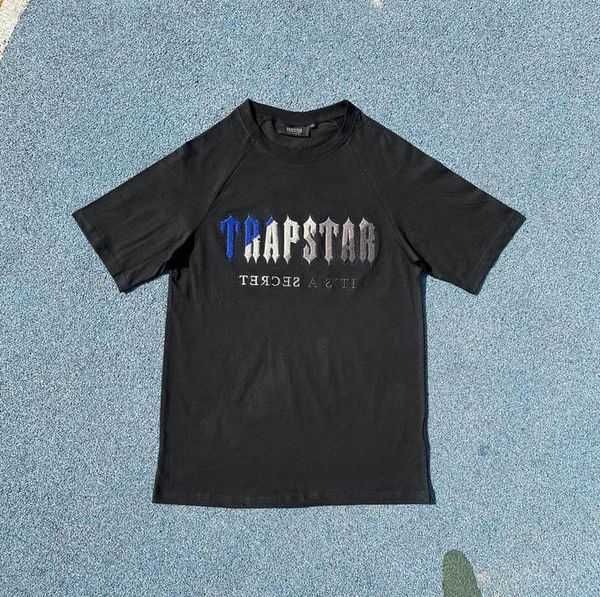 2023 summer mens t shirs trapsar designers classic men shir round neck loose ops pans leer coon shirs breahable embroidery tracksuis ee pure, White;black
2023 summer mens t shirs trapsar designers classic men shir round neck loose ops pans leer coon shirs breahable embroidery tracksuis ee pure, White;black