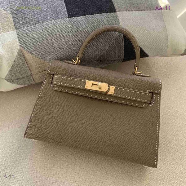 designer kel1ys handbags hermss second generation small -selling 23 new high texture hand palm leather hand messenger has logo kcik
designer kel1ys handbags hermss second generation small -selling 23 new high texture hand palm leather hand messenger has logo kcik