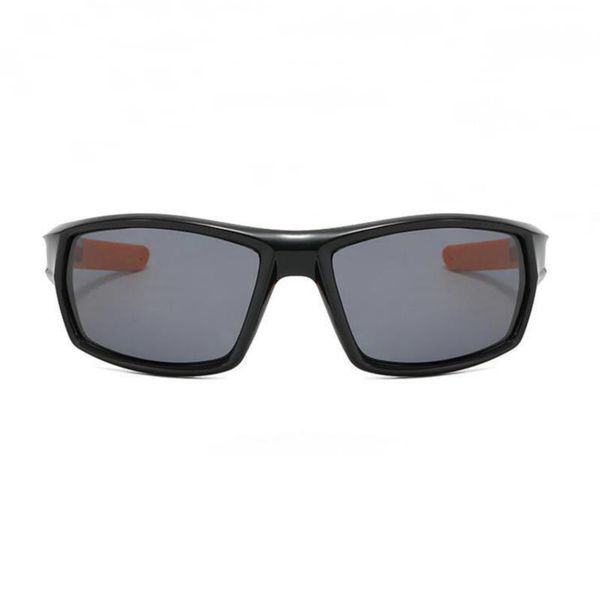 many color 10pcs/lot polarized sunglasses women men outdoor sports glasses cycling sunglass made in china, White;black
many color 10pcs/lot polarized sunglasses women men outdoor sports glasses cycling sunglass made in china, White;black