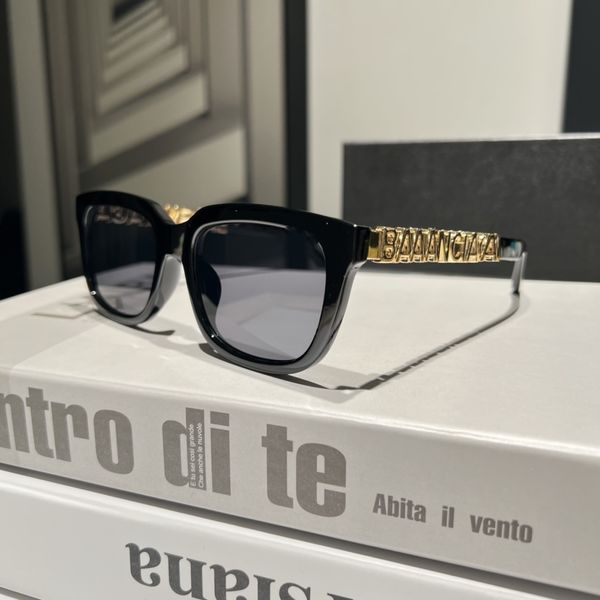 bala8427 sunglasses for women men designer summer shades polarized eyeglasses big frame black vintage oversized sun glasses of women male, White;black
bala8427 sunglasses for women men designer summer shades polarized eyeglasses big frame black vintage oversized sun glasses of women male, White;black