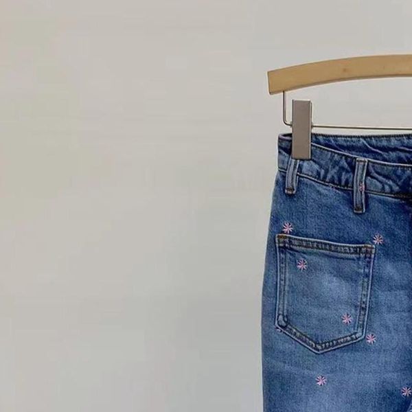 jeans women denim long pants straight embroidery daisy new 2022 single breasted jeans for female, Blue
jeans women denim long pants straight embroidery daisy new 2022 single breasted jeans for female, Blue