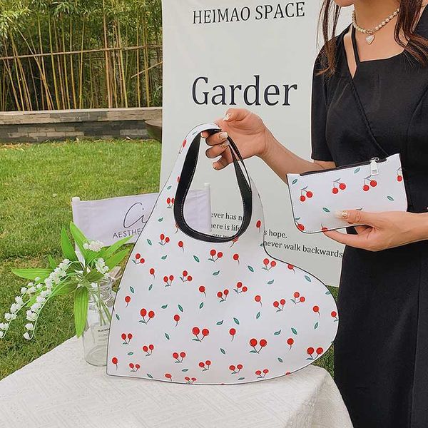 shoulder bags brand plaid shoulder bag for women 2022 designer love handbag and purse women armpit bag heart shaped crossbody bag
shoulder bags brand plaid shoulder bag for women 2022 designer love handbag and purse women armpit bag heart shaped crossbody bag