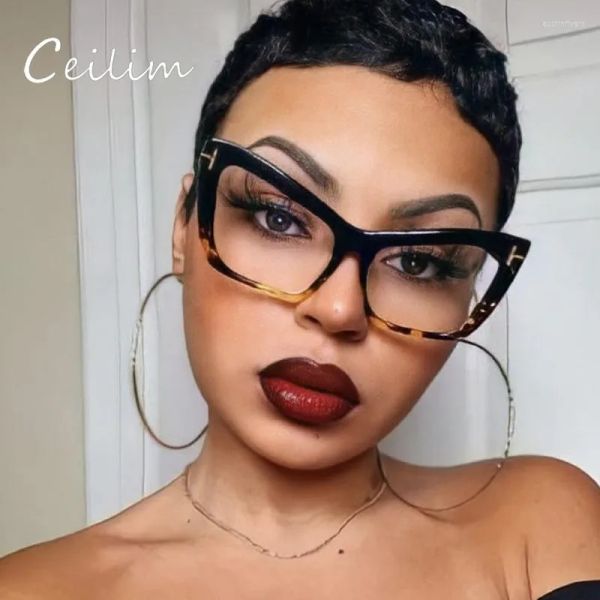 Sunglasses Vintage Cat Eye Women Designer Retro Gradient Glasses Colorful Cateye Sun Female Eyewear UV400
Sunglasses Vintage Cat Eye Women Designer Retro Gradient Glasses Colorful Cateye Sun Female Eyewear UV400
