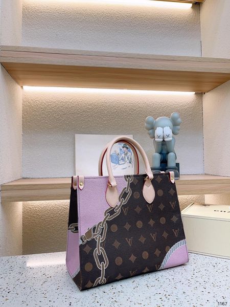 2023 walk show style onthego designer bag tote bag genuine leather design shopping bag clutch handbag ribbon printing shoulder bag crossbody
2023 walk show style onthego designer bag tote bag genuine leather design shopping bag clutch handbag ribbon printing shoulder bag crossbody
