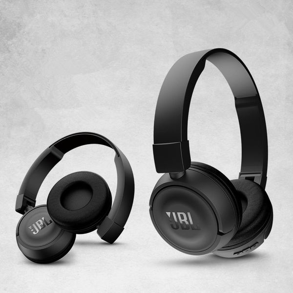 wireless bluetooth headset foldable head-mounted subwoofer game headset mobile phone computer hifi universal headset
wireless bluetooth headset foldable head-mounted subwoofer game headset mobile phone computer hifi universal headset