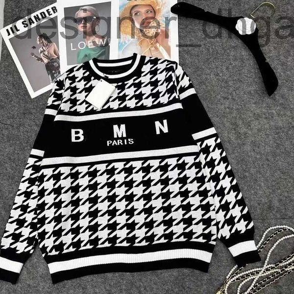 women's sweaters designervintage side button striped cardigan brand designer sweater women jumpers female men and women fall outer clot, White;black
women's sweaters designervintage side button striped cardigan brand designer sweater women jumpers female men and women fall outer clot, White;black