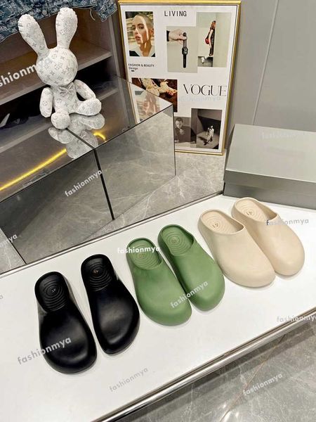 designer slippers classic letters muller shoes men black flip flop rubber sandal loafers round toe sandal fashion luxury summer sandals
designer slippers classic letters muller shoes men black flip flop rubber sandal loafers round toe sandal fashion luxury summer sandals
