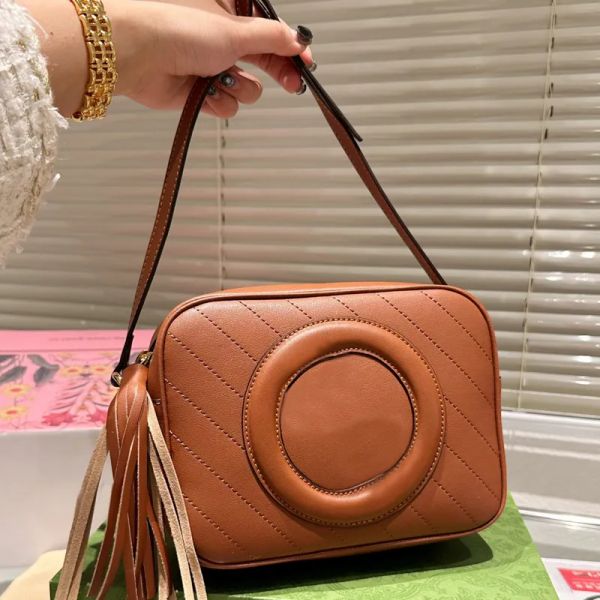 designer blondie shoulder bag women crossbody bags handbags camera g bags solid zipper clutch purse quilting thread handbag cowhide tassel p
designer blondie shoulder bag women crossbody bags handbags camera g bags solid zipper clutch purse quilting thread handbag cowhide tassel p