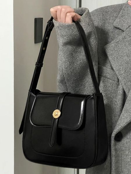 evening bags pu underarm bag black fashionable european style retro one shoulder womens daily pairing oblique straddle 230417
evening bags pu underarm bag black fashionable european style retro one shoulder womens daily pairing oblique straddle 230417
