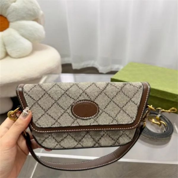 luxuries shell shoulder bags women handbag designer bag classic letters totes crossbody
luxuries shell shoulder bags women handbag designer bag classic letters totes crossbody