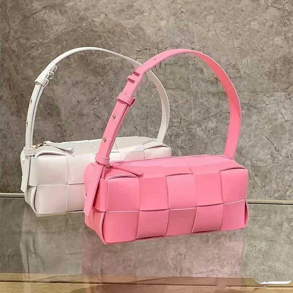 2023new spring summer fashion women luxury bag cowhide genuine leather woven bag fashion tote bag ladies underarm pouch shoulder women'
2023new spring summer fashion women luxury bag cowhide genuine leather woven bag fashion tote bag ladies underarm pouch shoulder women'