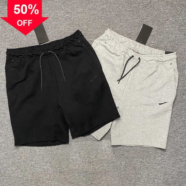men's shorts summer mens shorts knee length short casual sportpant man training sports leisure pants brand asian size s to 2xl size, White;black
men's shorts summer mens shorts knee length short casual sportpant man training sports leisure pants brand asian size s to 2xl size, White;black