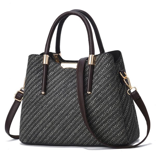 2022 new in bags luxury handbags women shoulder bag fashion totes bags women crossbody bags luxury designer famous brand bags
2022 new in bags luxury handbags women shoulder bag fashion totes bags women crossbody bags luxury designer famous brand bags
