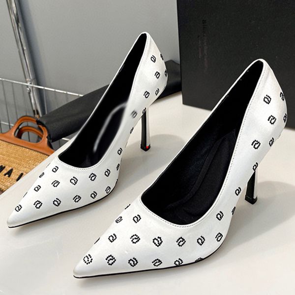 2023 womens shoes dress shoe heels sandals sneakers party boots r high heel ballet luxury red leather flat ladies work wedding 35-40 heatsho, Black
2023 womens shoes dress shoe heels sandals sneakers party boots r high heel ballet luxury red leather flat ladies work wedding 35-40 heatsho, Black