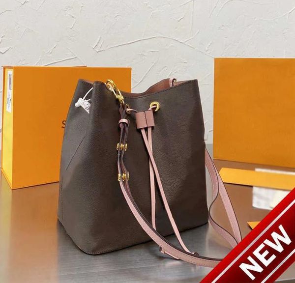 elling fashion shopping bag love v pu leather handbag large canvas shopping bag brown bag, Red;black
elling fashion shopping bag love v pu leather handbag large canvas shopping bag brown bag, Red;black