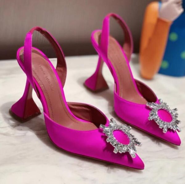 amina muaddi begum crystal-embellished buckle stain pumps shoes spool heels sandals women's luxury designers dress shoe evening slingba, Black
amina muaddi begum crystal-embellished buckle stain pumps shoes spool heels sandals women's luxury designers dress shoe evening slingba, Black