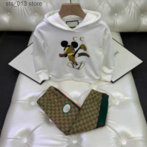 clothing sets casual designers kids letter print boys girls jacket coat trousers tracksuits long sleeve outdoor children hoodie suit baby sp, White
clothing sets casual designers kids letter print boys girls jacket coat trousers tracksuits long sleeve outdoor children hoodie suit baby sp, White