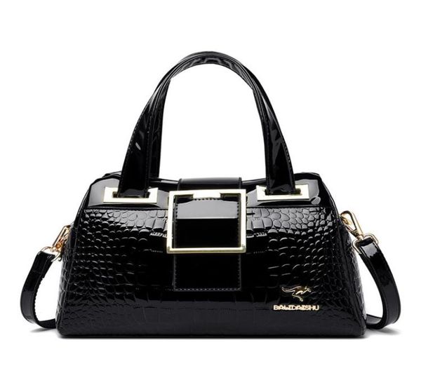 middleaged women039s bag simple trendy oneshoulder messenger bags fashionable largecapacity handbag8904111
middleaged women039s bag simple trendy oneshoulder messenger bags fashionable largecapacity handbag8904111