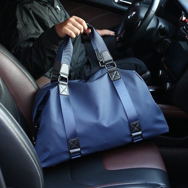 mens 55cm large travel luggage bag key and lock men totes leather handbag duffle bag courrier shoulder bags crossbody women handbags 
mens 55cm large travel luggage bag key and lock men totes leather handbag duffle bag courrier shoulder bags crossbody women handbags