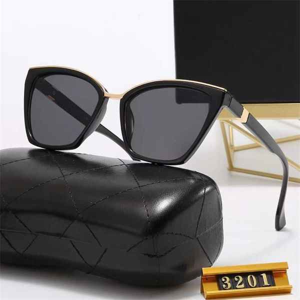 retro oval round face sun protection sunglasses for women with advanced feeling small frame uv, White;black
retro oval round face sun protection sunglasses for women with advanced feeling small frame uv, White;black