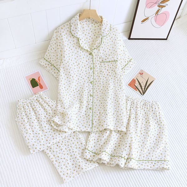 women's sleepwear spring and summer women's pajamas 3-piece set short sleeves shorts trousers 100%cotton crepe flower print homewe, Black;red
women's sleepwear spring and summer women's pajamas 3-piece set short sleeves shorts trousers 100%cotton crepe flower print homewe, Black;red