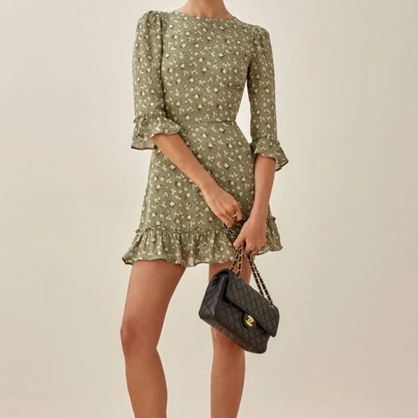 dresses xnwmnz 2021 women vintage green floral print ruffles mini dress france chiffon vestido fashion half flare sleeve summer dresses, Black;gray
dresses xnwmnz 2021 women vintage green floral print ruffles mini dress france chiffon vestido fashion half flare sleeve summer dresses, Black;gray
