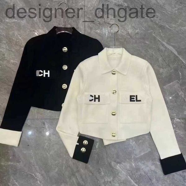 women's jackets designer lapel polo women's jackets fashion chest pocket alphabet embroidery printed metal buckle knitted zhoc, Black;brown
women's jackets designer lapel polo women's jackets fashion chest pocket alphabet embroidery printed metal buckle knitted zhoc, Black;brown