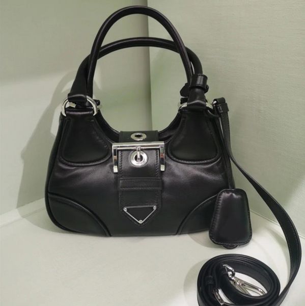 re nylon designer bag leather moon shoulder bags zippered pockets large sports style buckle sac metal accessories crossbody handbags casual
re nylon designer bag leather moon shoulder bags zippered pockets large sports style buckle sac metal accessories crossbody handbags casual