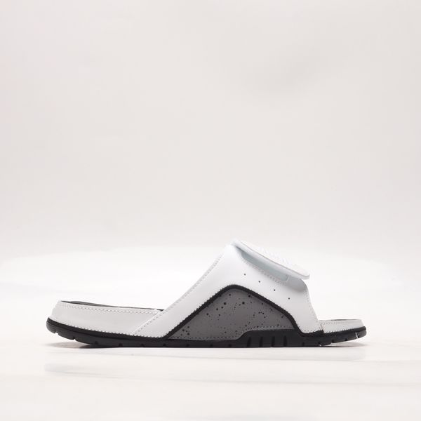 Luxury designer slippers summer sandals men's and women's style slippers Beach slippers, Grey
Luxury designer slippers summer sandals men's and women's style slippers Beach slippers, Grey