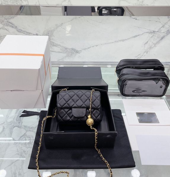 2023 fashion one shoulder bag female designer crossbody bag luxury handbag adjustable chain gold ball
2023 fashion one shoulder bag female designer crossbody bag luxury handbag adjustable chain gold ball