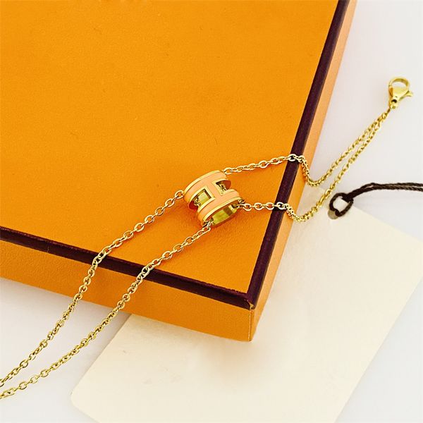luxury enameled letter h charm bracelet stainless steel jewelry women gift, Golden;silver
luxury enameled letter h charm bracelet stainless steel jewelry women gift, Golden;silver
