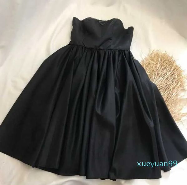 fashion-casual dresses designer spring summer women dress fashion short sleeve skirt 8 different models nylon material, Black;gray
fashion-casual dresses designer spring summer women dress fashion short sleeve skirt 8 different models nylon material, Black;gray