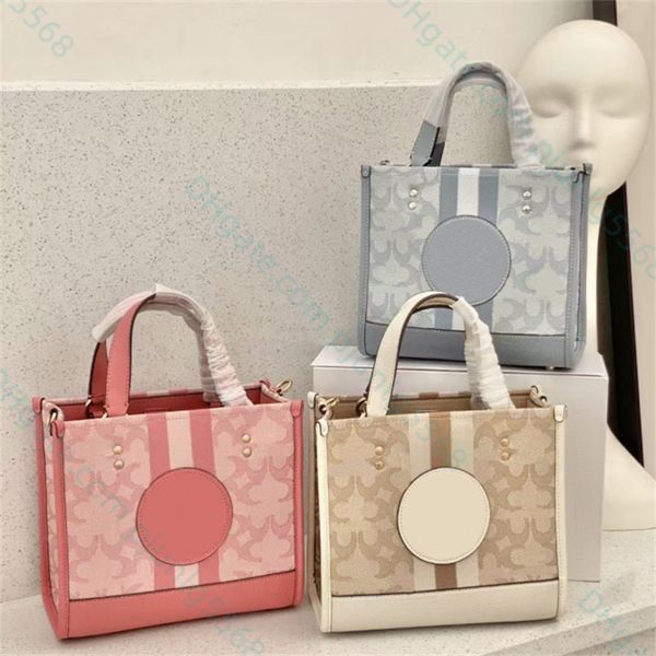 woman classics beach bags luxury designer shopping bags designed famous handbags printing cross body shoulders bag clutch totes hobo purses
woman classics beach bags luxury designer shopping bags designed famous handbags printing cross body shoulders bag clutch totes hobo purses